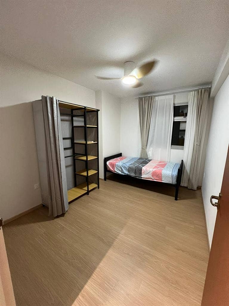 Common Room for rent(Keat Hong LRT)
