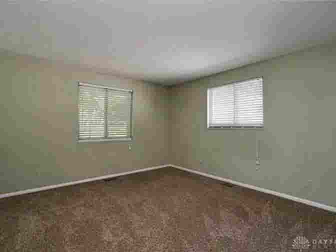 Cozy Room for Rent in Kettering