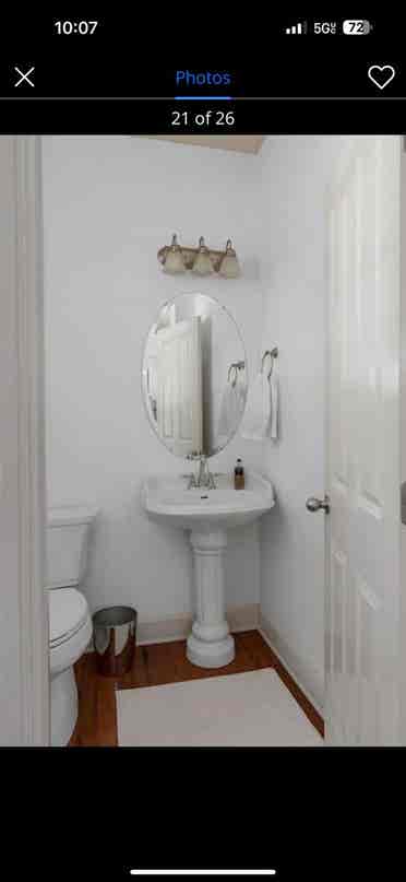 Needing roommates