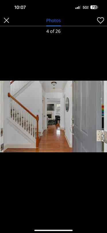 Needing roommates