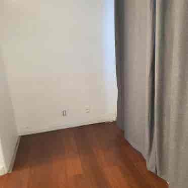 Room for rent in the city of orange