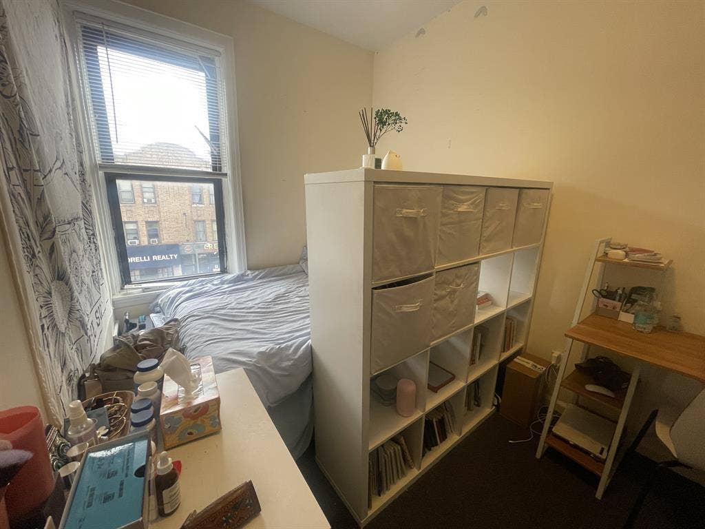 Room for Rent in Astoria
