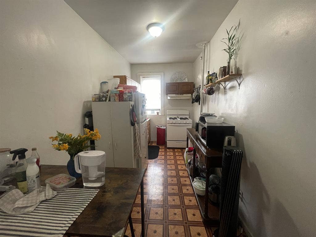 Room for Rent in Astoria