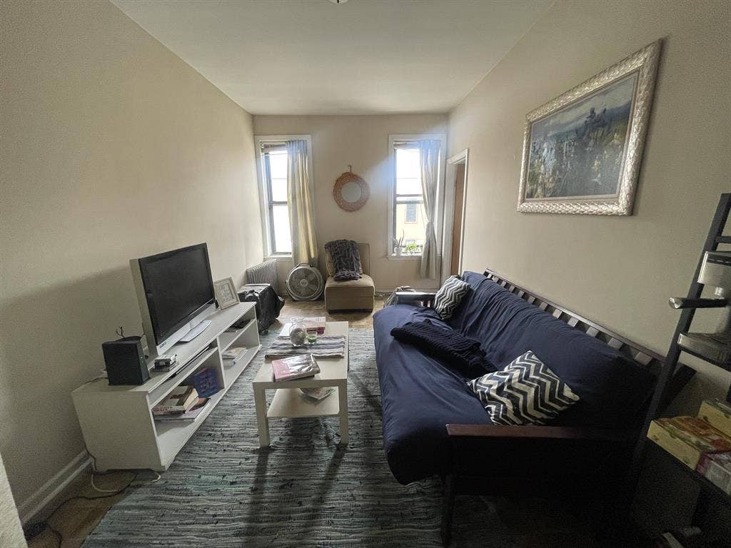 Room for Rent in Astoria
