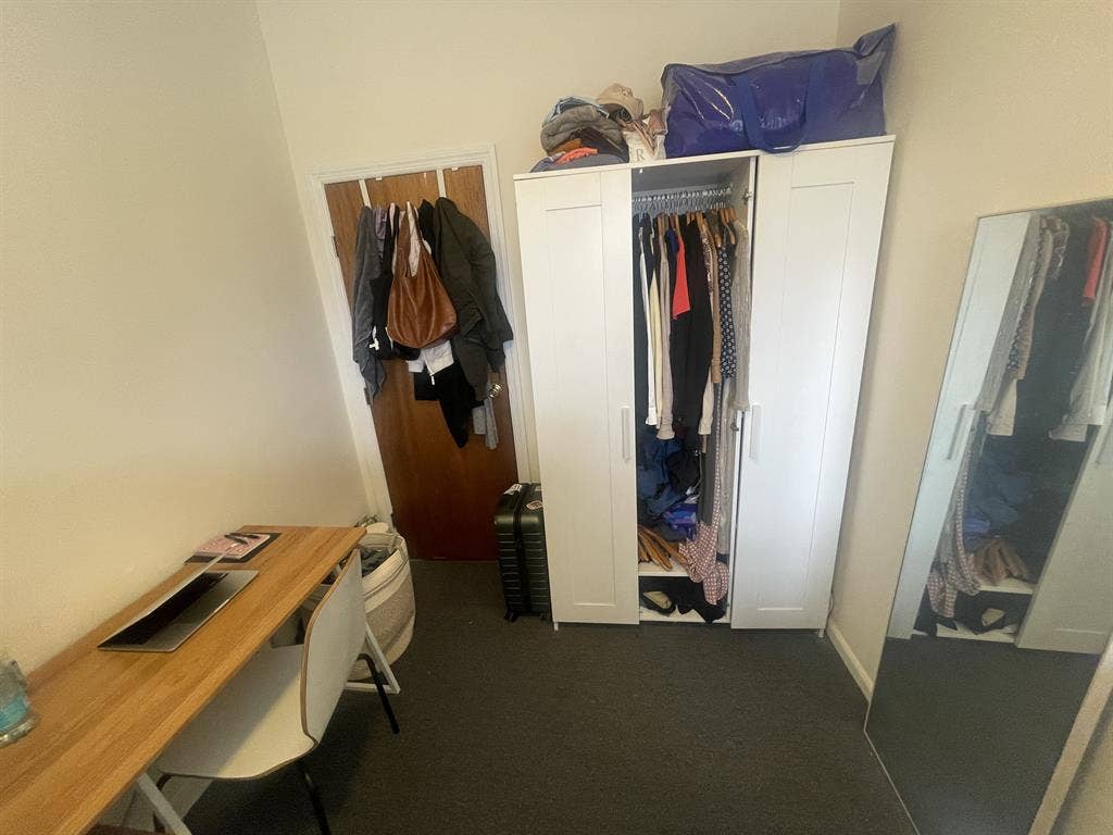 Room for Rent in Astoria