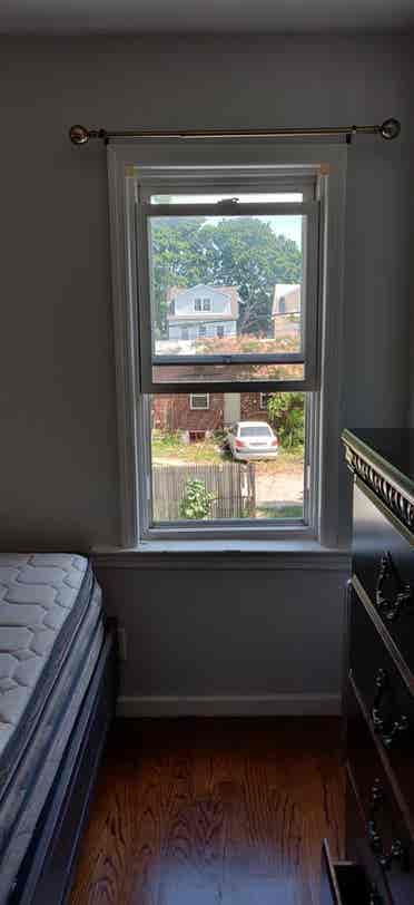 Private Room in Clean Apartment