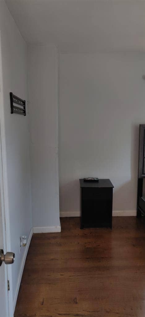 Private Room in Clean Apartment