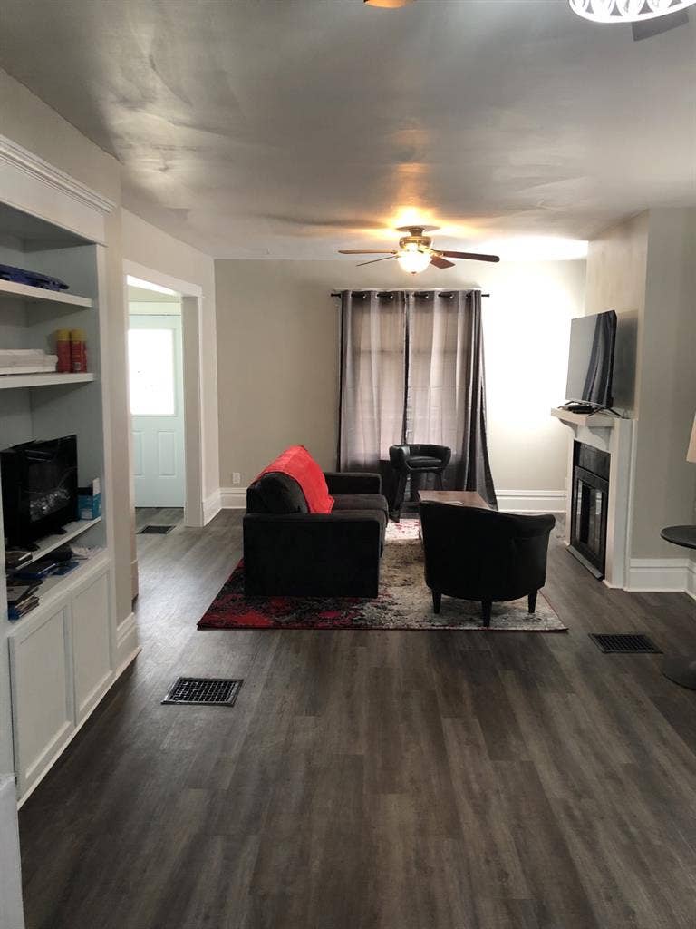 Newly renovated!!