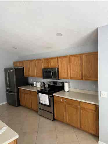 Looking for roommates