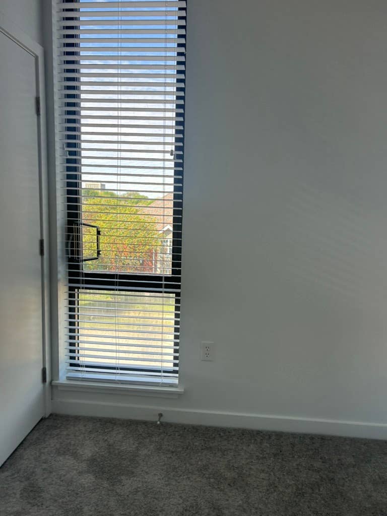 Apartment Listing