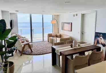 Luxury Waterfront BA Condo