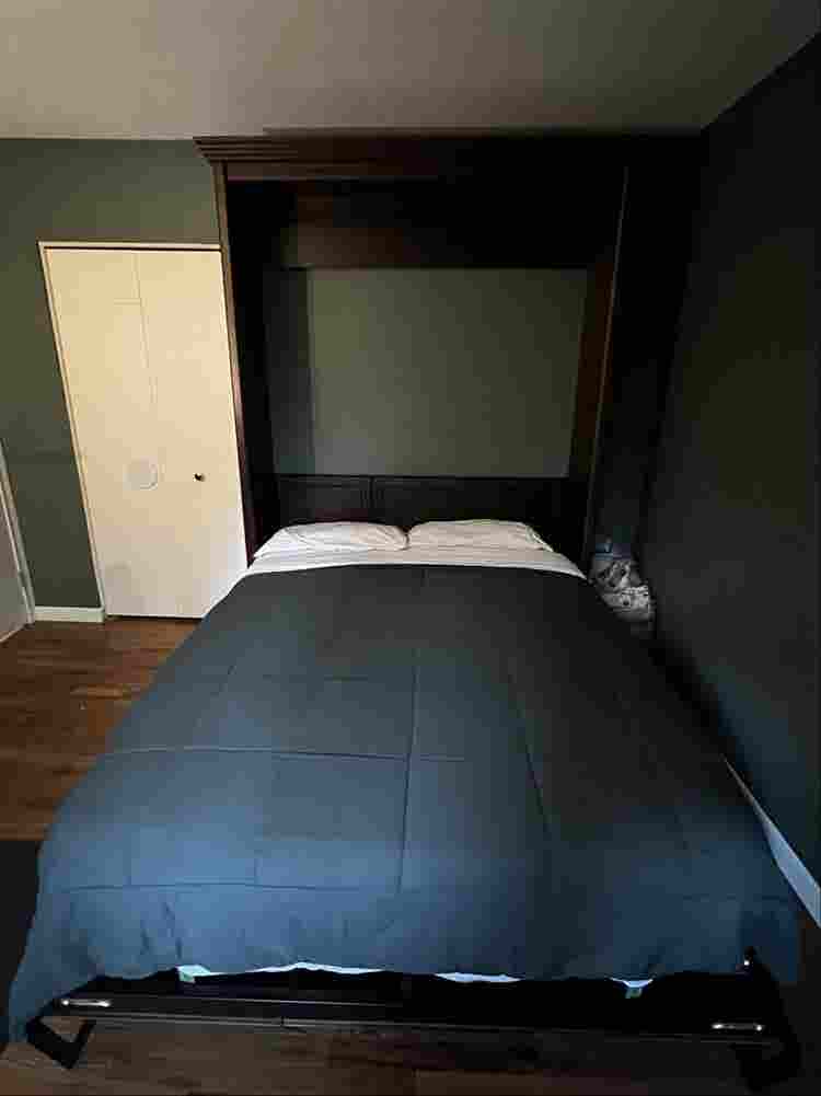 Furnished Room in Farmington