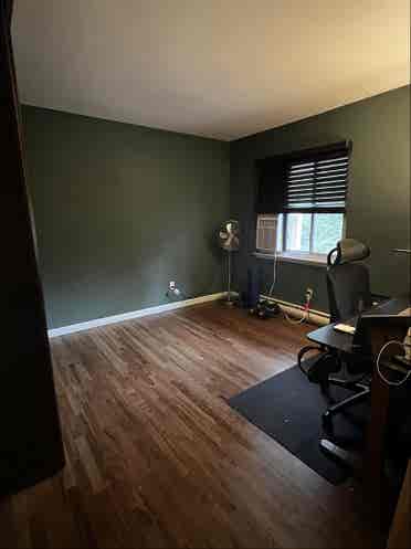 Furnished Room in Farmington