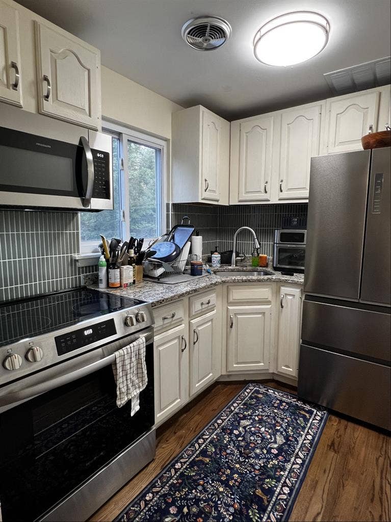 Furnished Room in Farmington