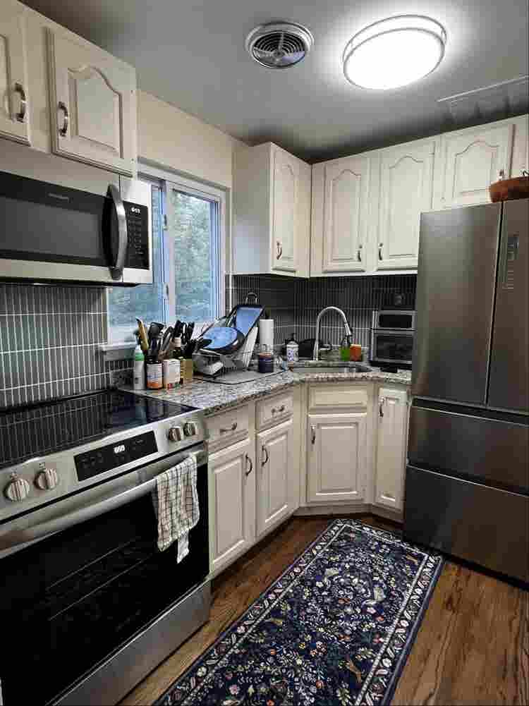 Furnished Room in Farmington
