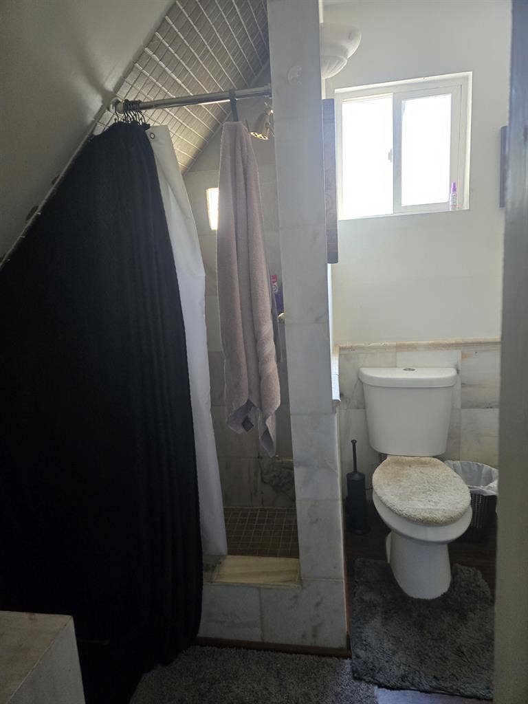 Beverly Hills-Private room & bath