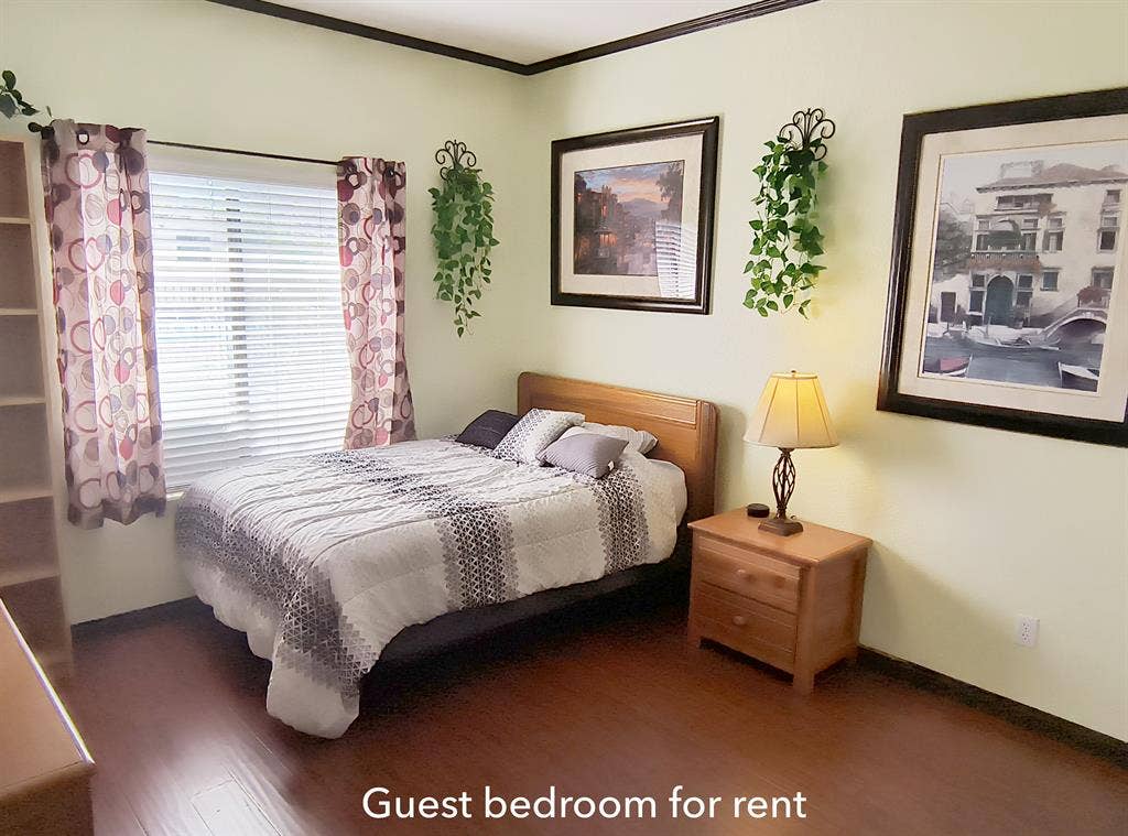 Room to rent in beautiful area.