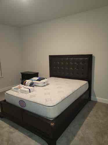 Room for Rent – Brand New House!