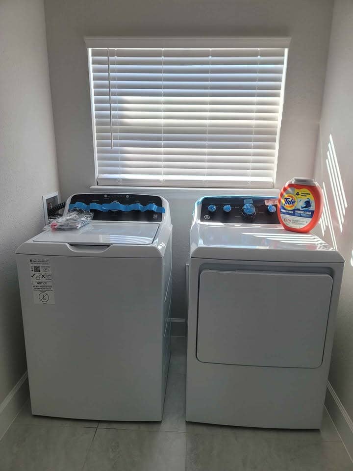 Room for Rent – Brand New House!