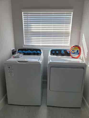 Room for Rent – Brand New House!