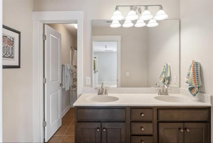 Large furnished Room for $
