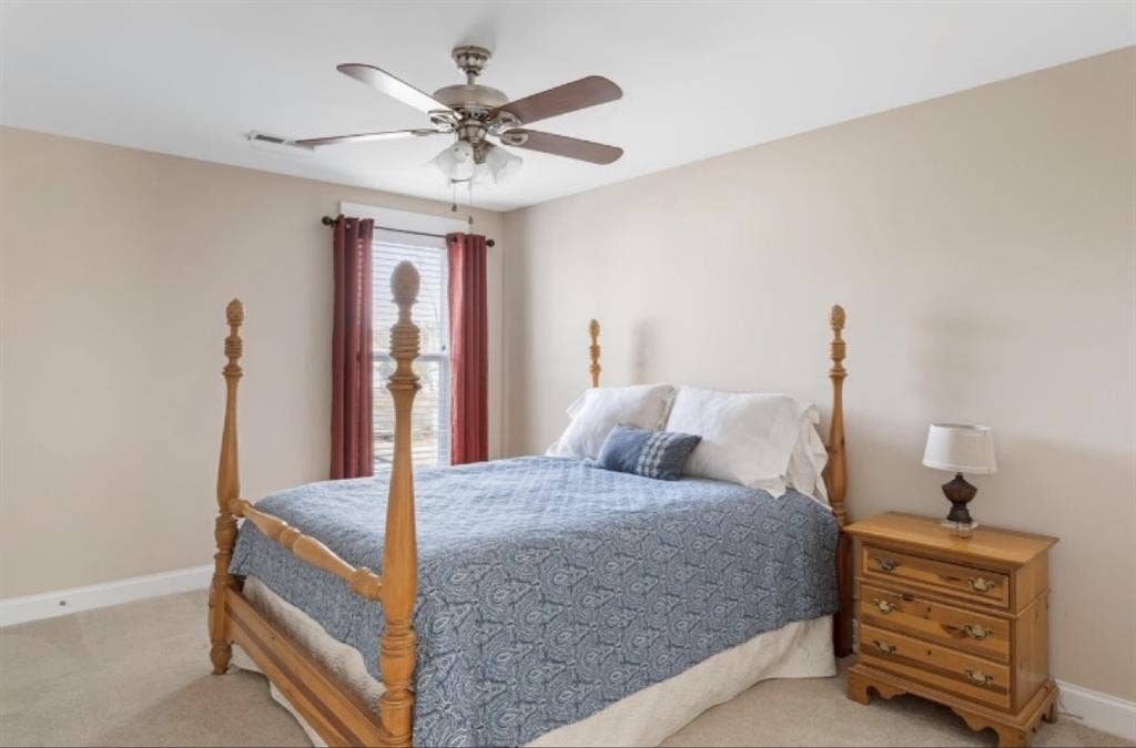 Large furnished Room for $