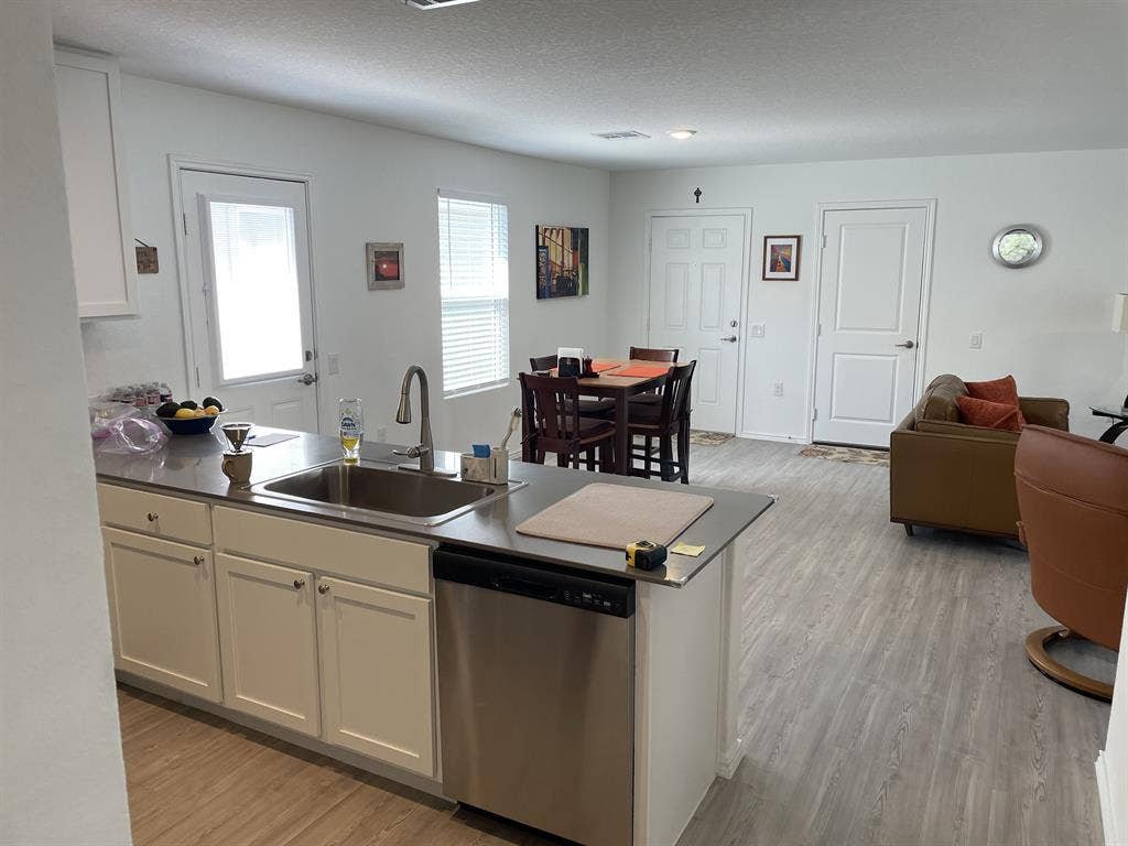 New House to Share SE San Antonio