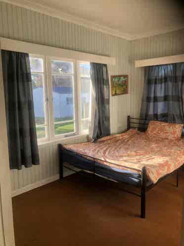 House 🏠 to rent or room to rent