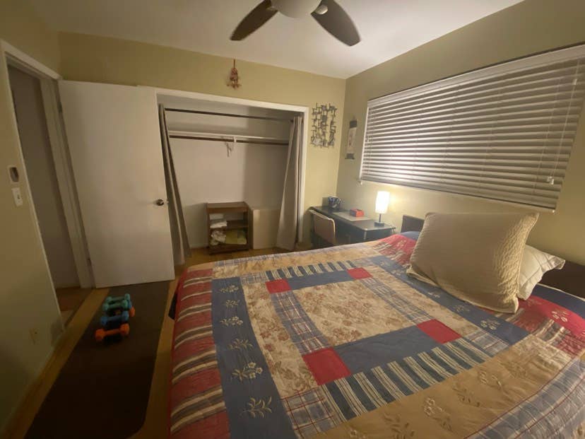 Room in Hollywood Hills, Florida