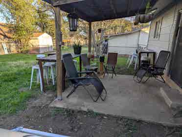 2 rooms in house w/ bathroom