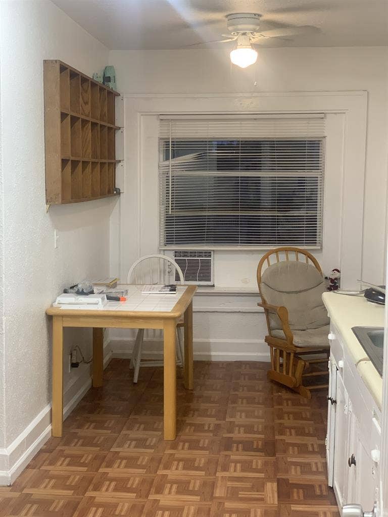 furnished bedroom, shared apartment