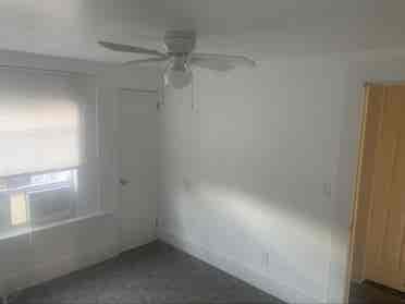 two bed apartment, one bath
