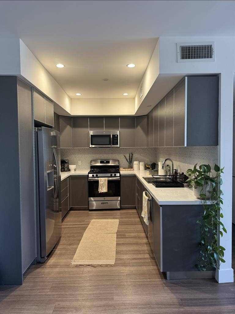 Roommate needed for b apt