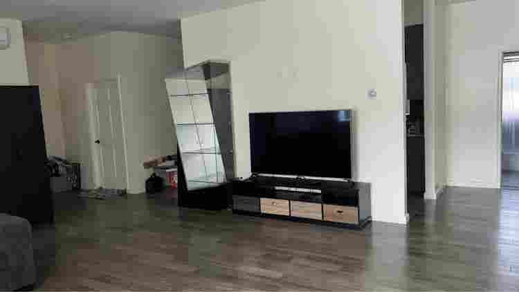 X- Large room in Flatbush