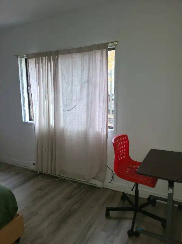 Spacious private room