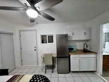 Fully furnished all included $.