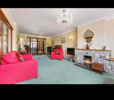Room/ rooms for sublet Goatstown.
