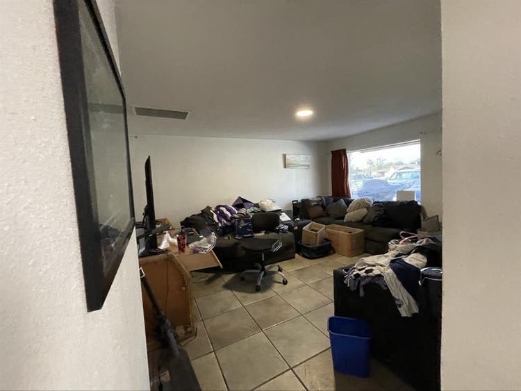Private room, shared home, pool