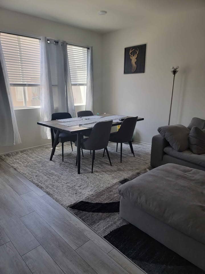 Room for Rent - Utilities Included