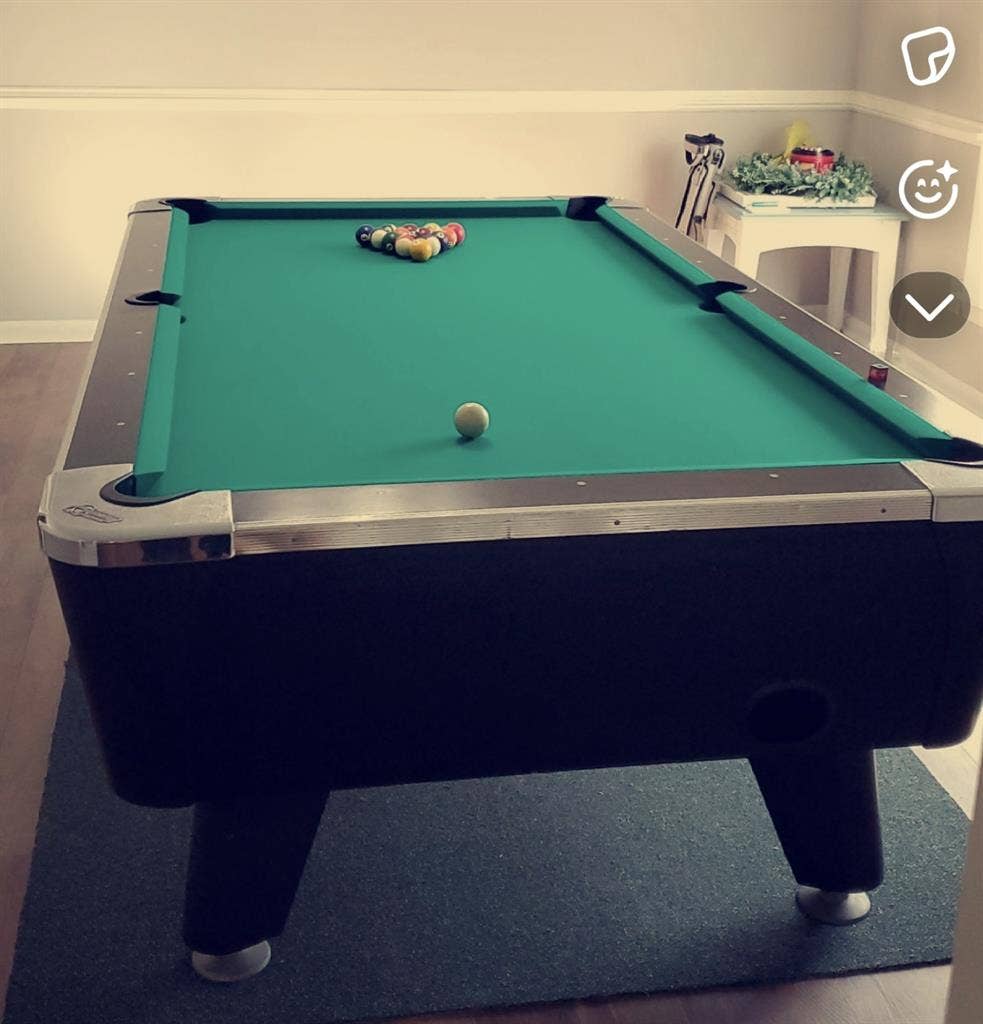 Roommate wanted