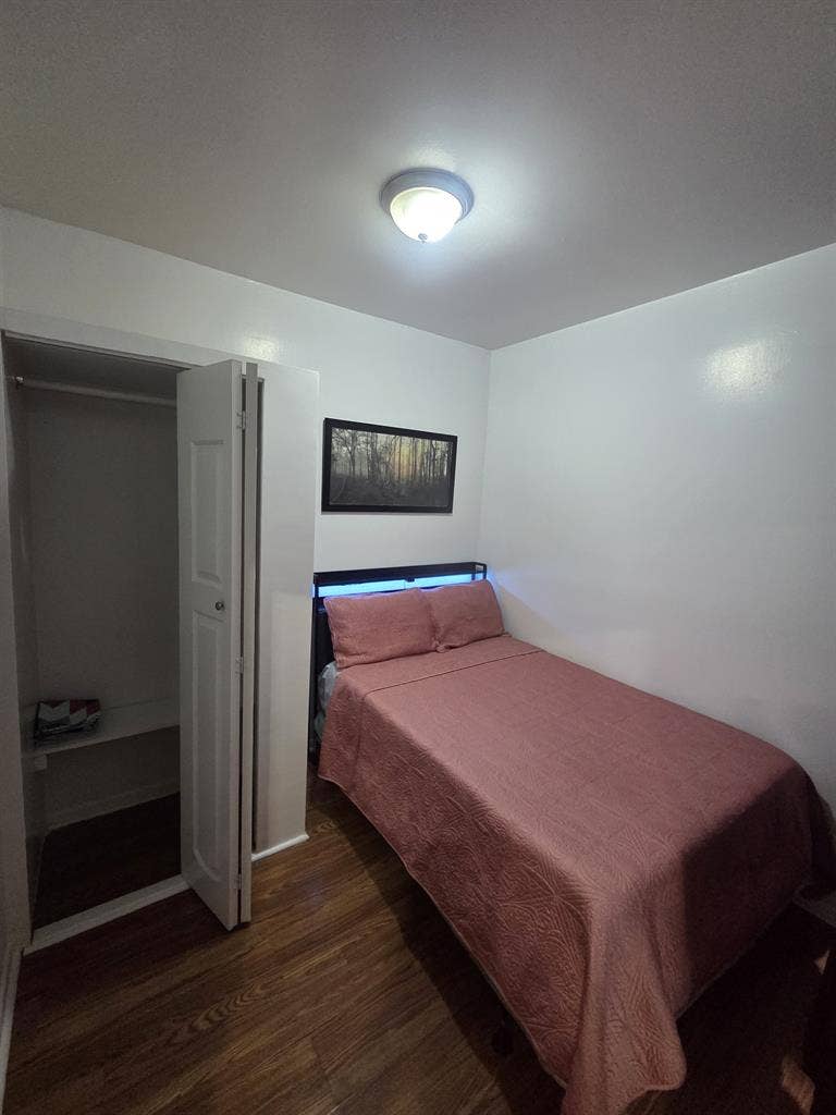 Private room for rent
