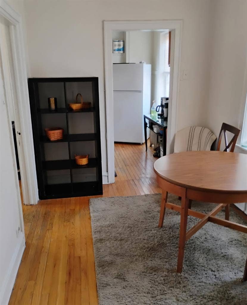 1 BR For Rent - Utilities Included