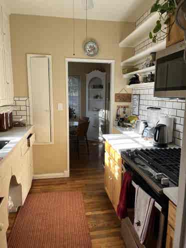 Cheerful, Comfy, Private Room