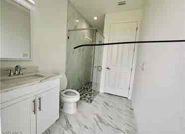 NE Cape Coral Room for Rent