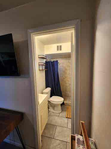 Private Bath Room for Rent