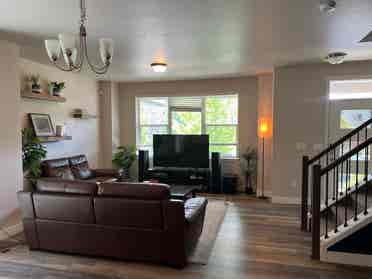 Two Rooms Available in Modern House