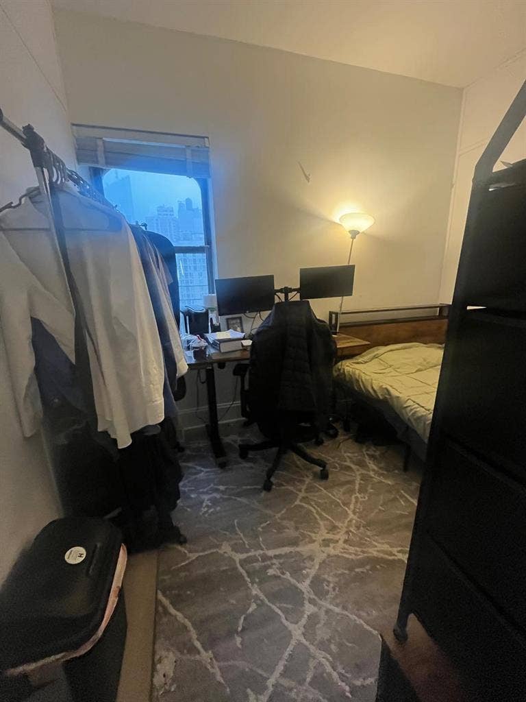✨Affordable Room in Midtown South✨