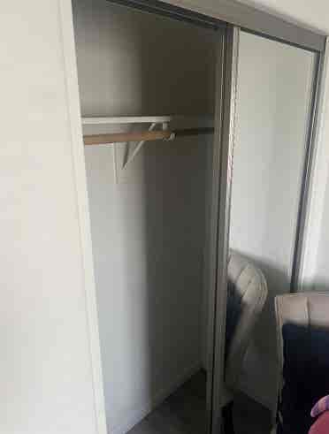 Rooms for rent available now