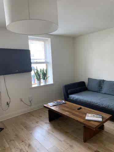 Seeking roommate in Queen's Village