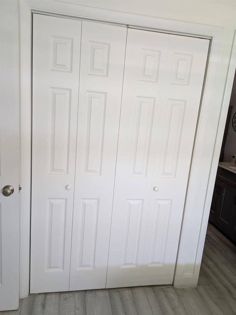 Room for rent ladies only 😃